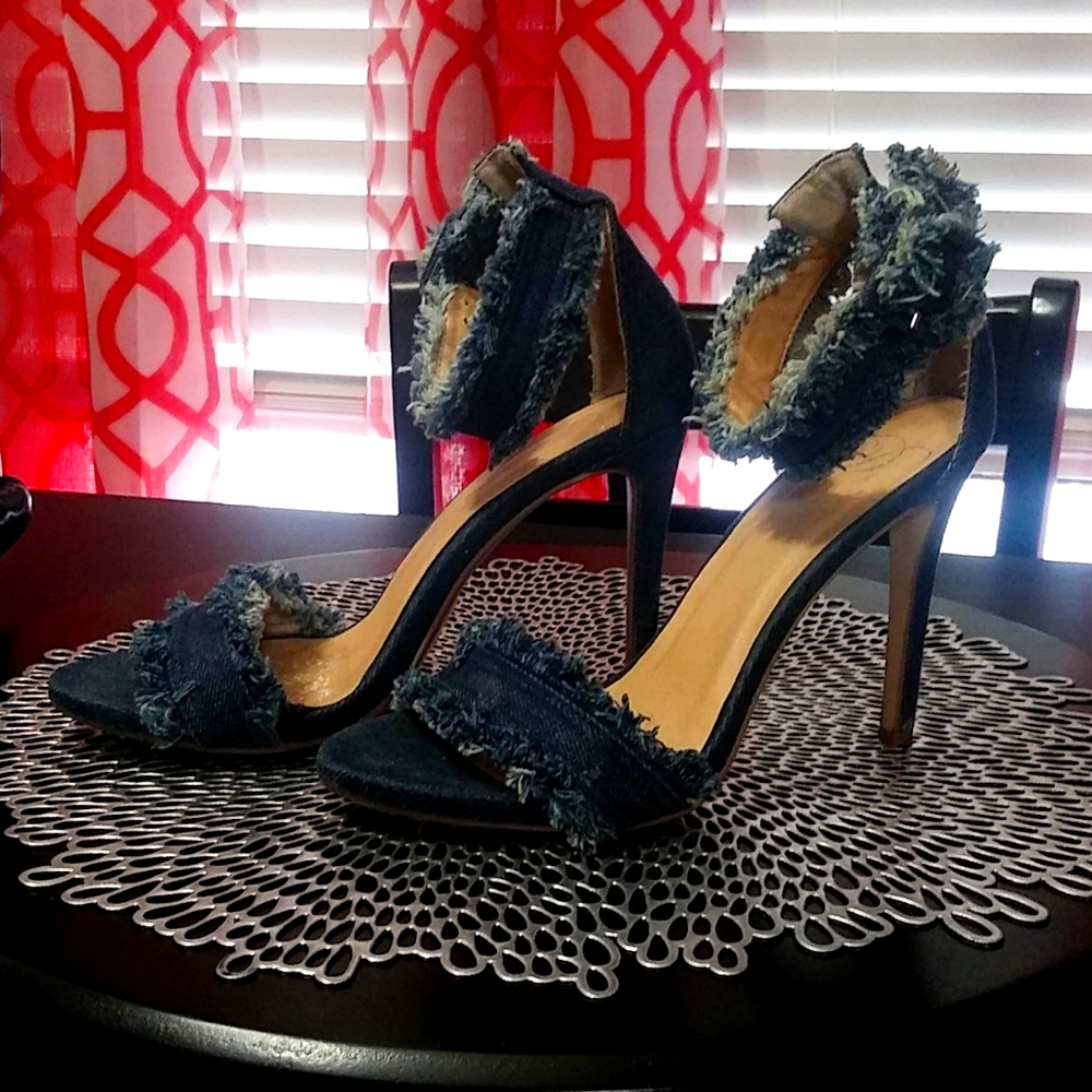 Dark blue jean hills